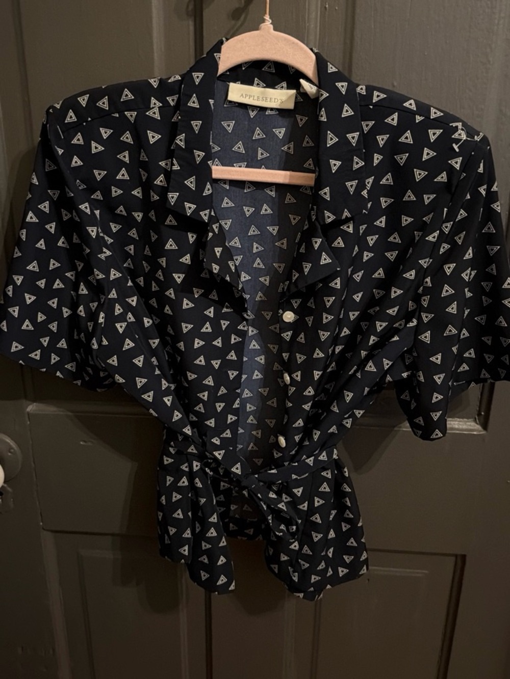 Appleseed's Black Button-Front Short-Sleeve Shirt with White Triangle Print